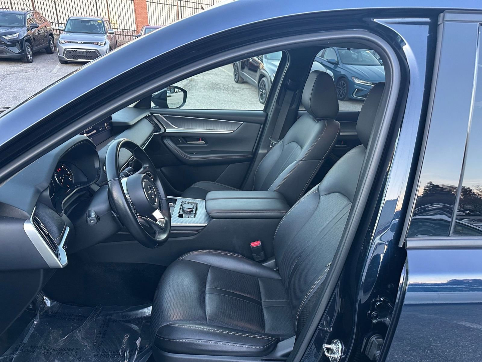 Used 2025 MAZDA CX-90 3.3 Turbo w/ Preferred Package image 27