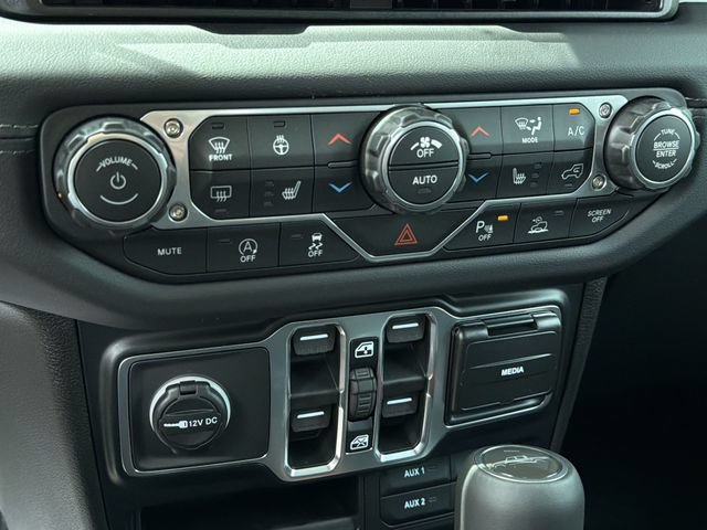 New 2026 Jeep Gladiator Sport AWD/4WD image 22
