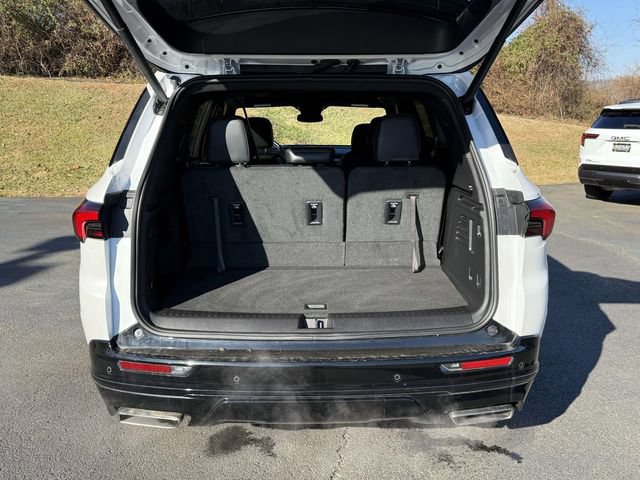 Used 2025 Buick Enclave Sport Touring w/ Trailering Package, 5000 lbs. AWD/4WD image 4