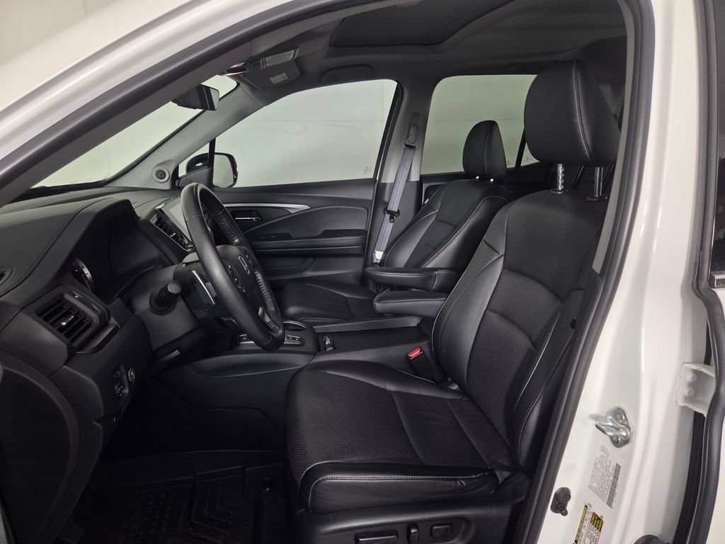Used 2023 Honda Ridgeline RTL-E image 10