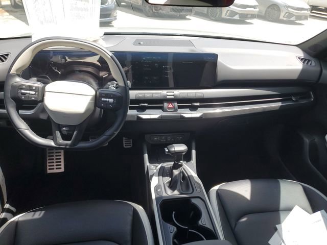 Certified 2025 Kia K4 GT-Line Turbo image 10