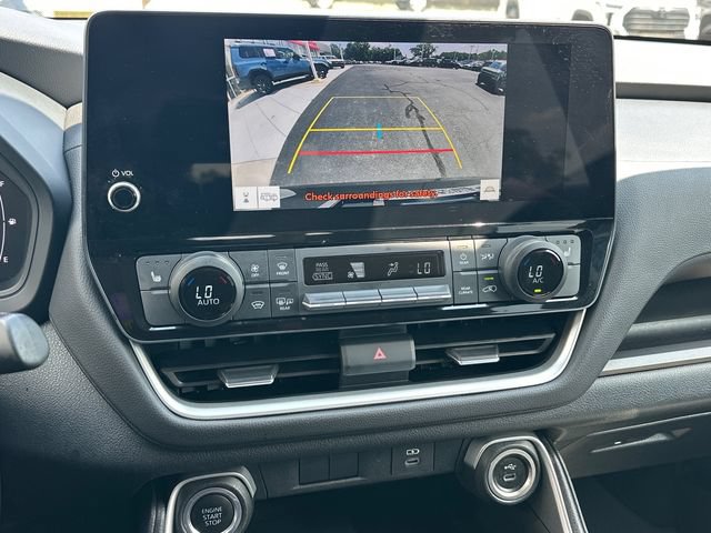 Used 2024 Toyota Grand Highlander AWD image 26