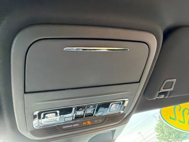 Used 2022 Lincoln Corsair Reserve w/ Equipment Group 201A AWD/4WD image 23