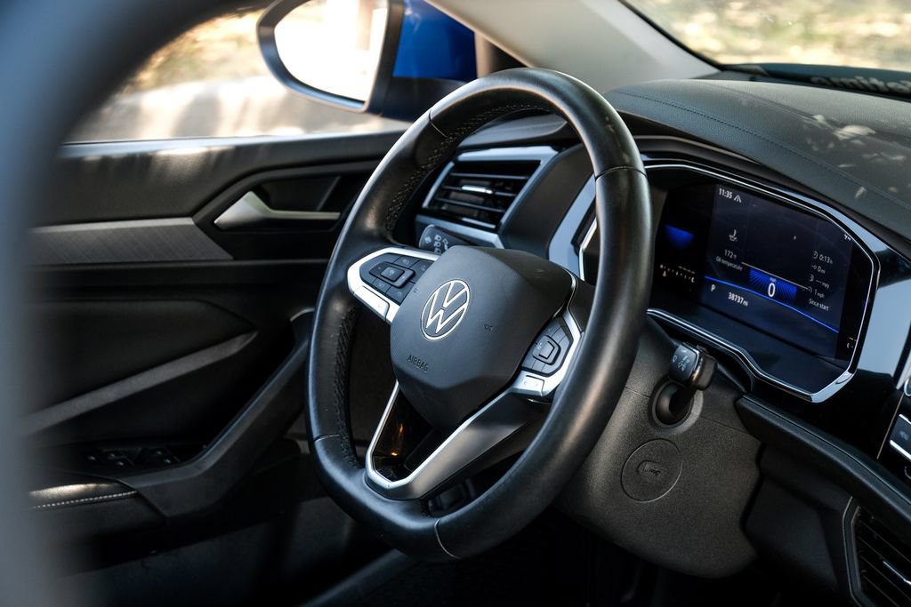 Used 2022 Volkswagen Jetta SE FWD image 25