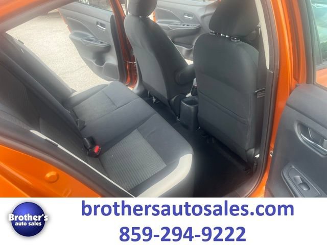 Used 2020 Nissan Versa SV FWD image 31