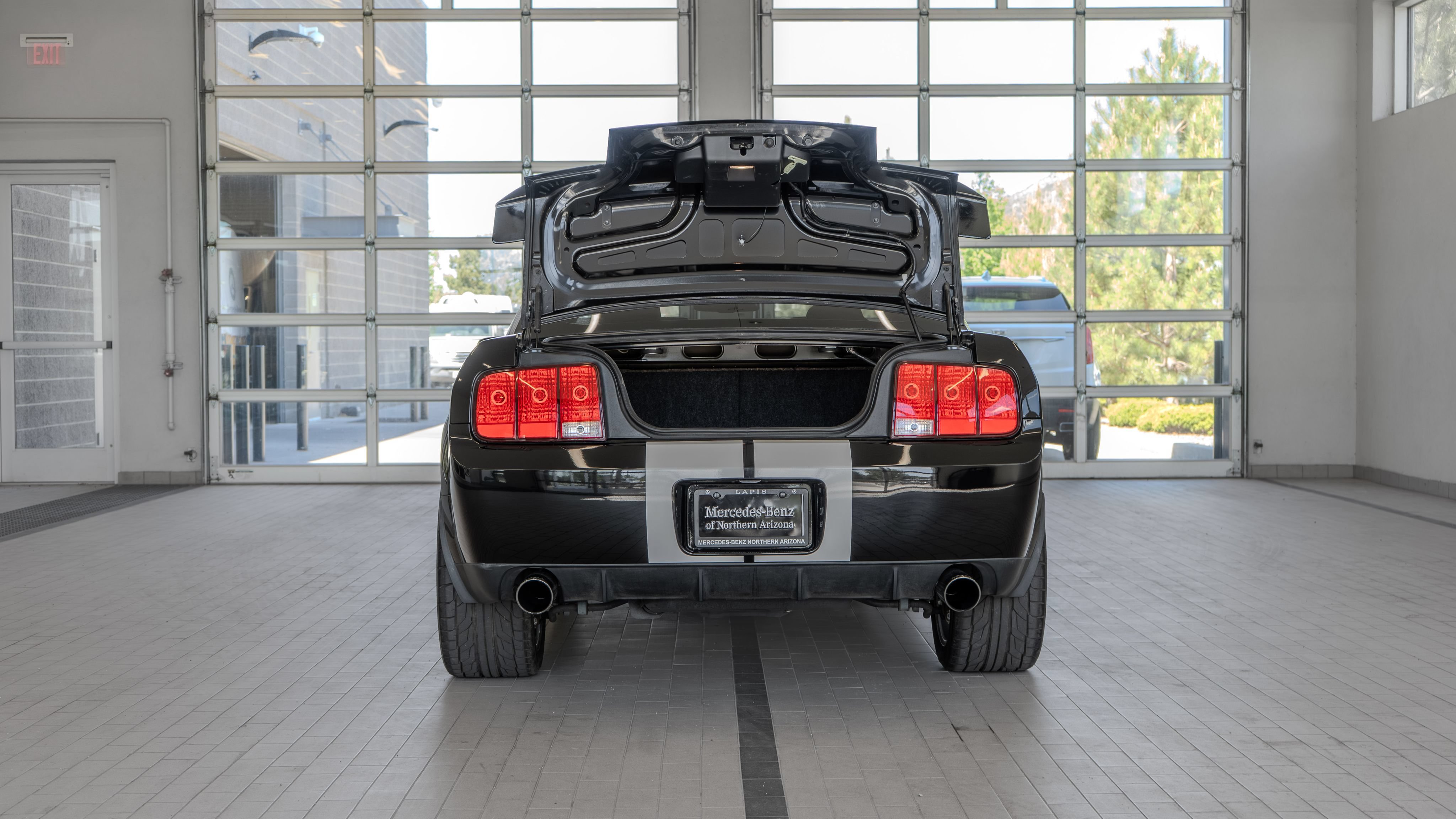 Used 2007 Ford Mustang Shelby GT500 RWD image 16
