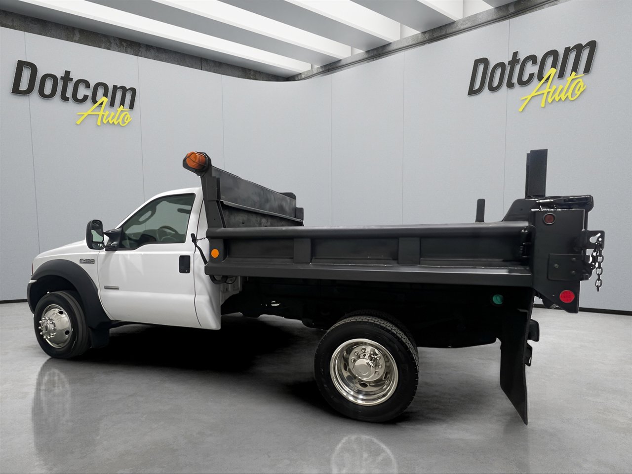 Used 2007 Ford F450 2WD Regular Cab Super Duty image 5