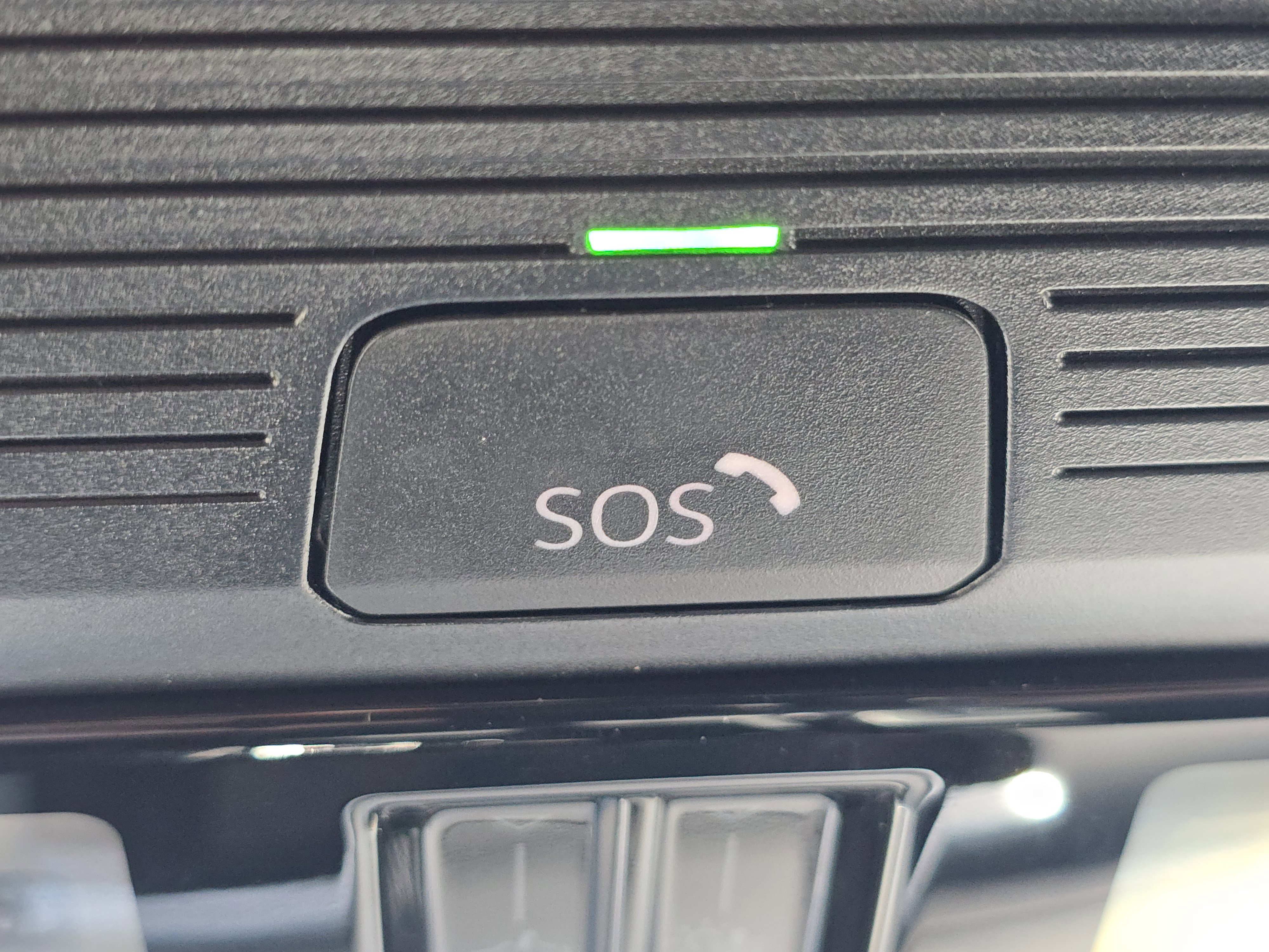 New 2026 Volkswagen Atlas Cross Sport SEL Premium R-Line image 27