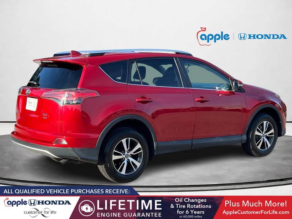 Used 2016 Toyota RAV4 XLE AWD/4WD image 3