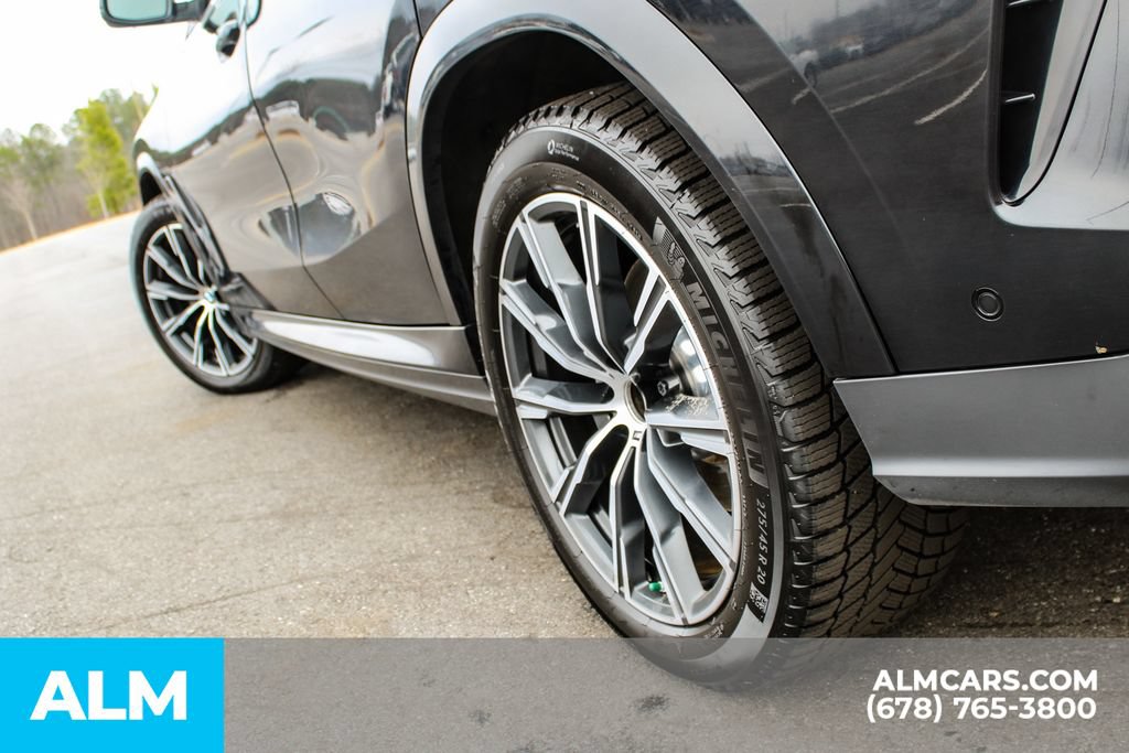Used 2022 BMW X6 xDrive40i AWD/4WD image 14