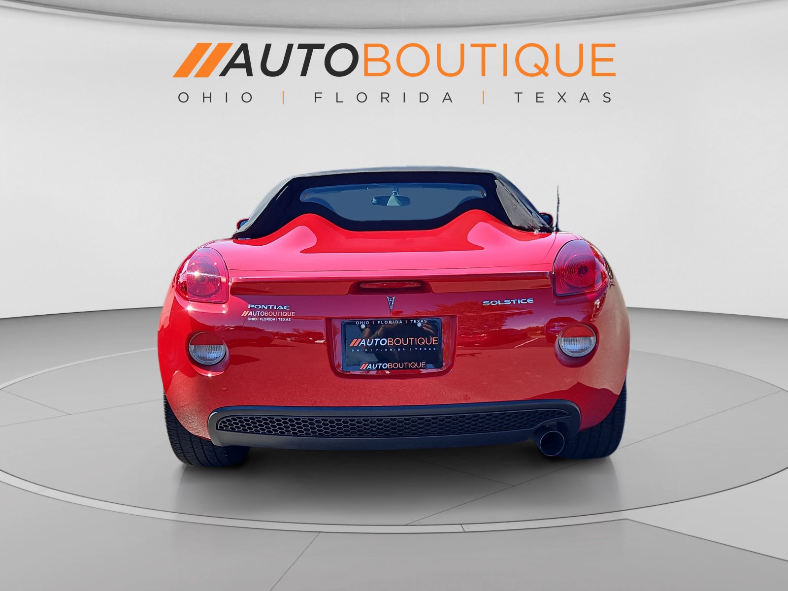Used 2007 Pontiac Solstice Convertible RWD image 4