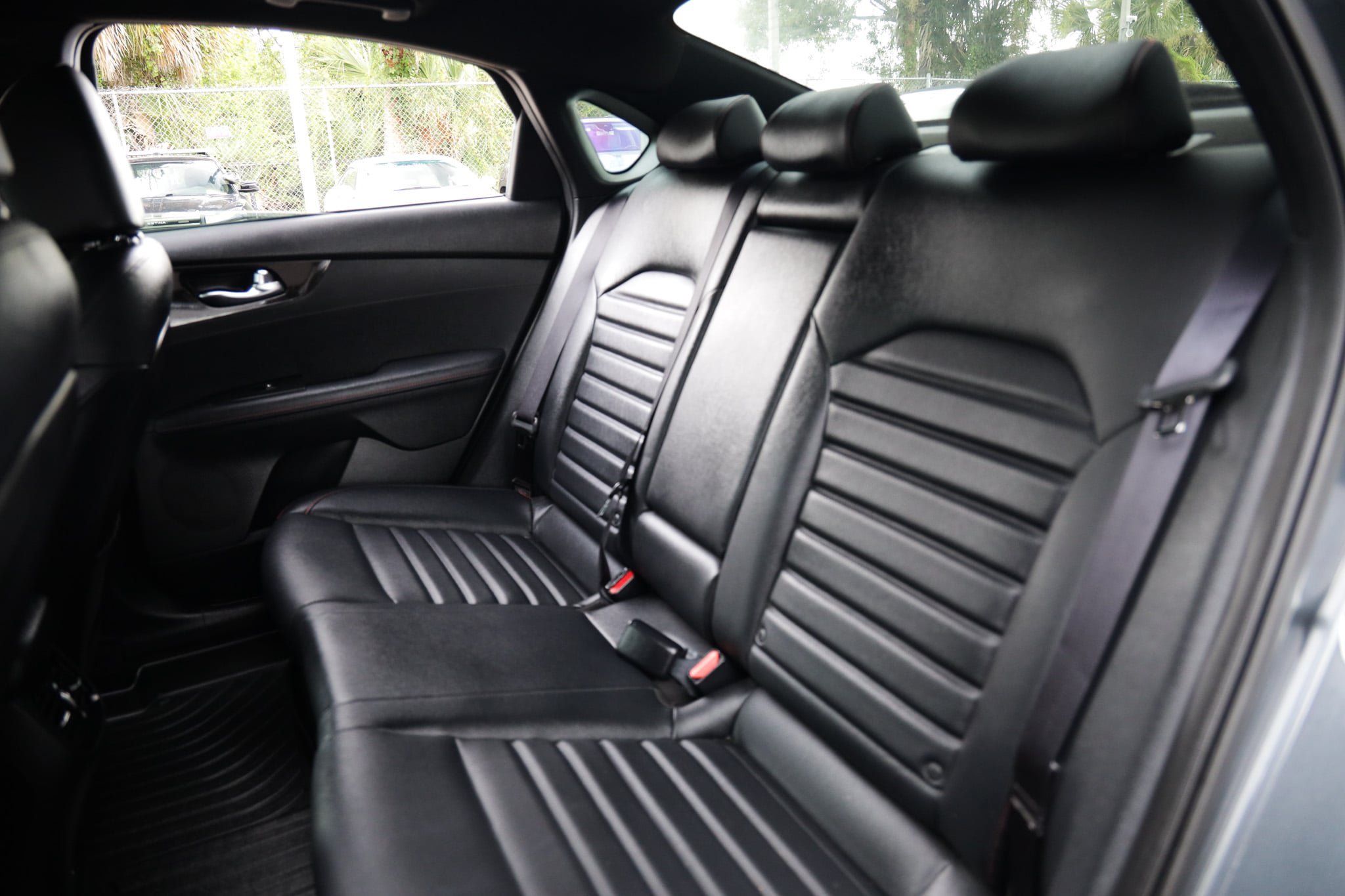 Used 2022 Kia Forte GT FWD image 11