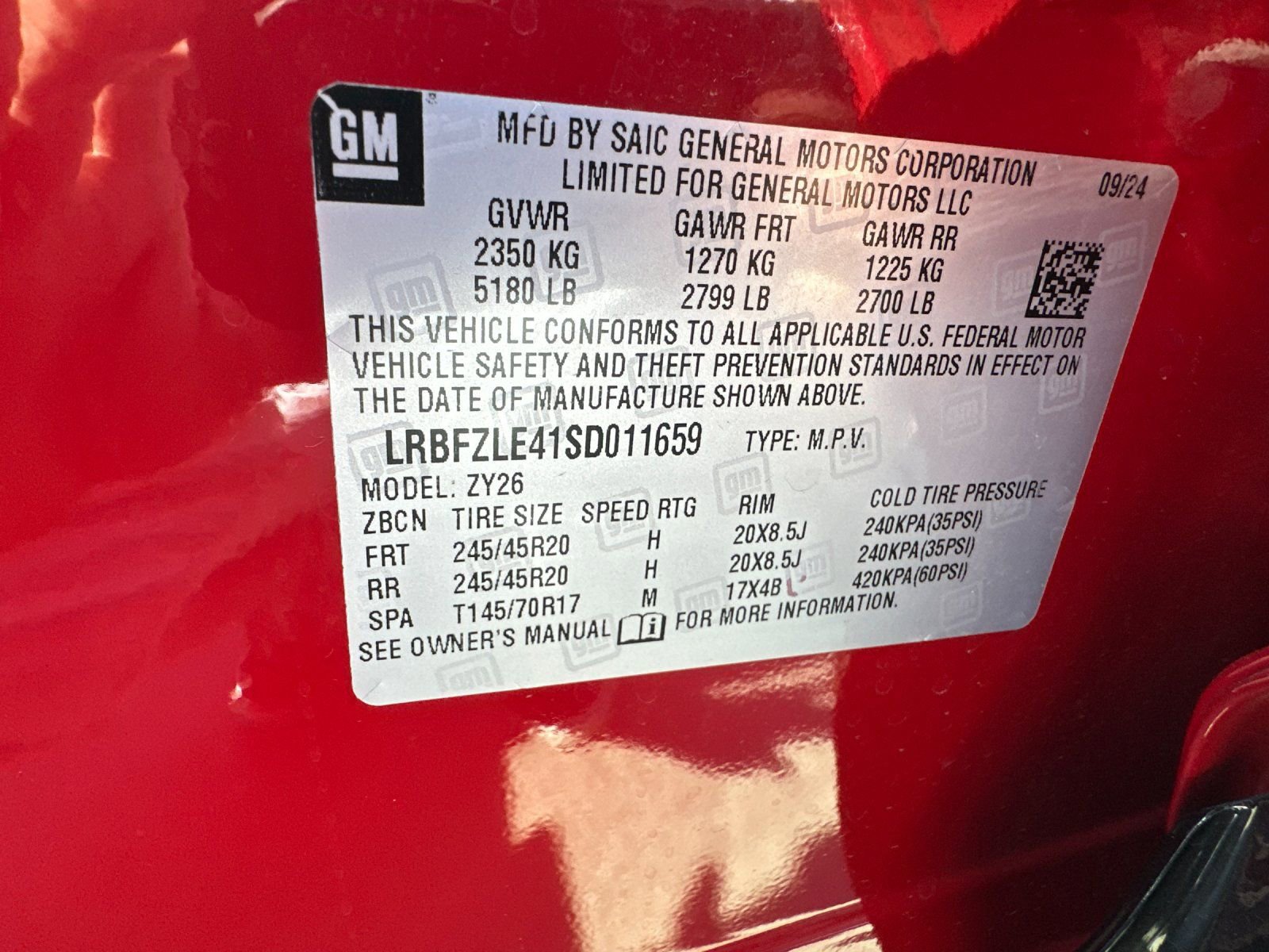 New 2025 Buick Envision Sport Touring image 28