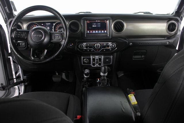 Used 2018 Jeep Wrangler Unlimited Sport S image 9