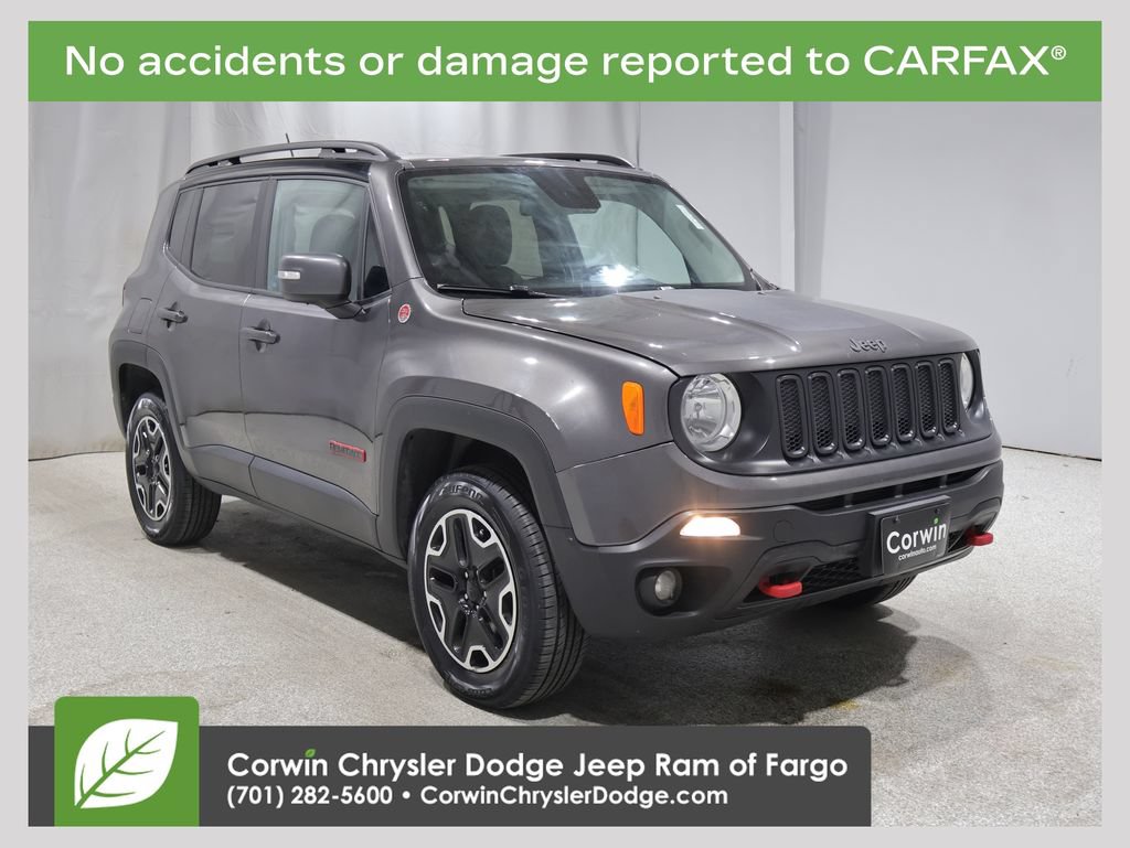 Used 2017 Jeep Renegade Trailhawk w/ Popular Equipment Group AWD/4WD 360° Tour