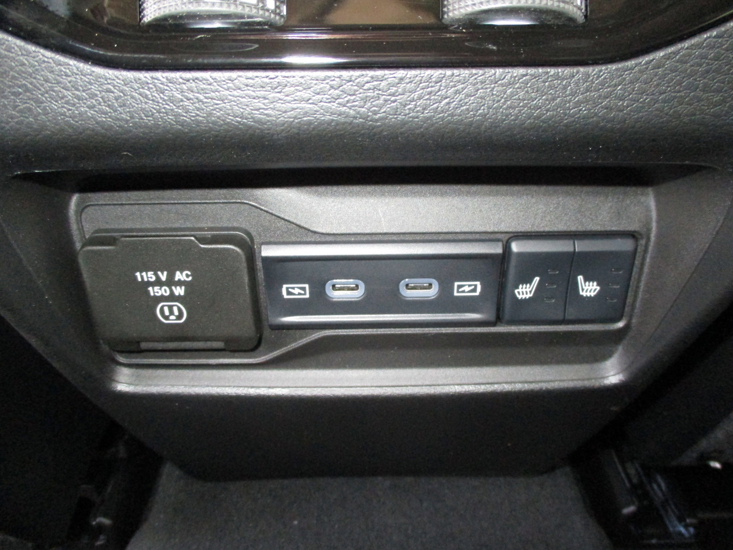 New 2026 Jeep Grand Cherokee Limited AWD/4WD image 40
