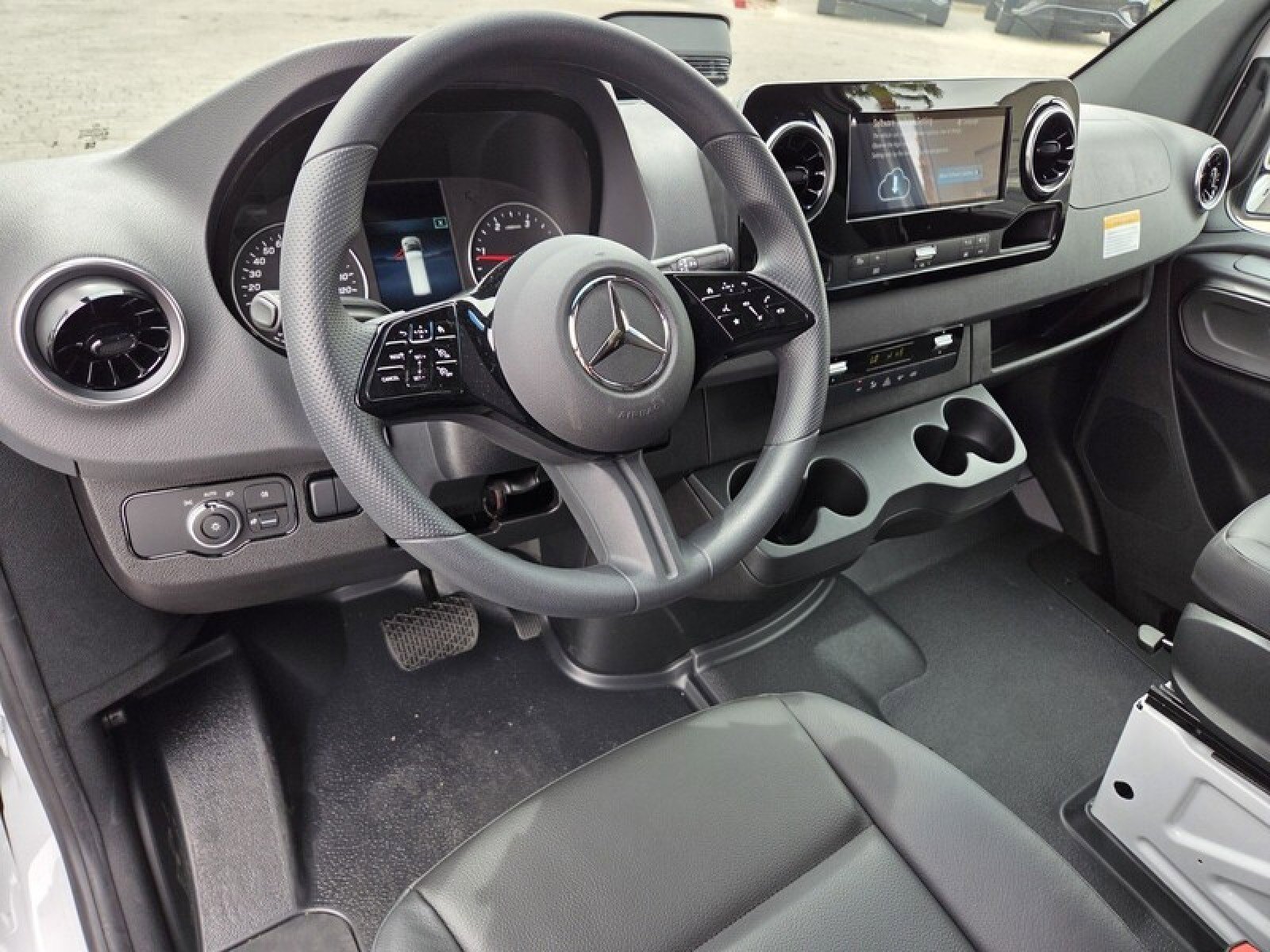 New 2026 Mercedes-Benz Sprinter 2500 image 12