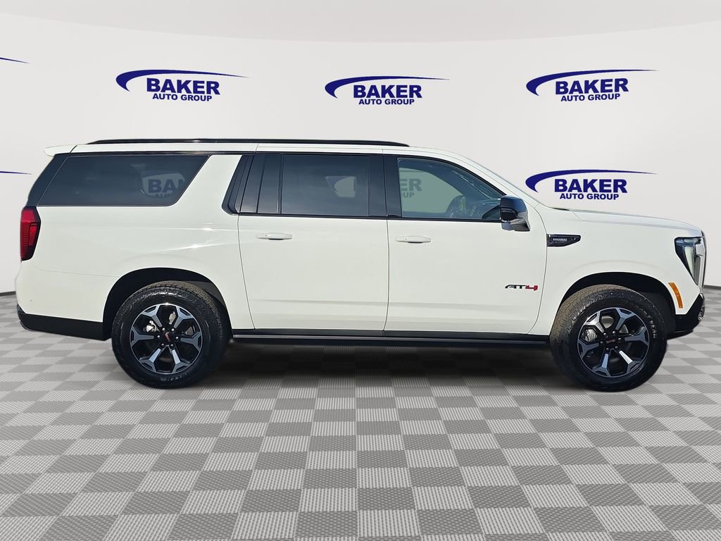 New 2026 GMC Yukon XL AT4 AWD/4WD image 4