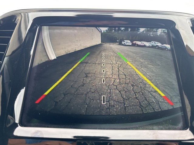 Used 2019 Jeep Cherokee Limited image 27