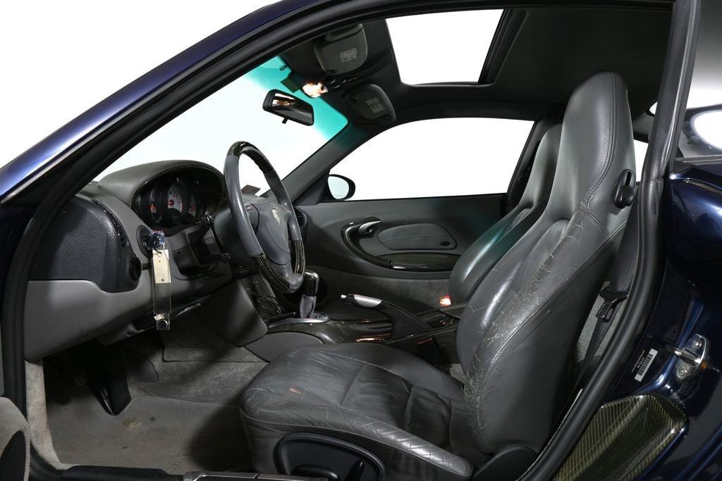 Used 1999 Porsche 911 Carrera 4 image 3