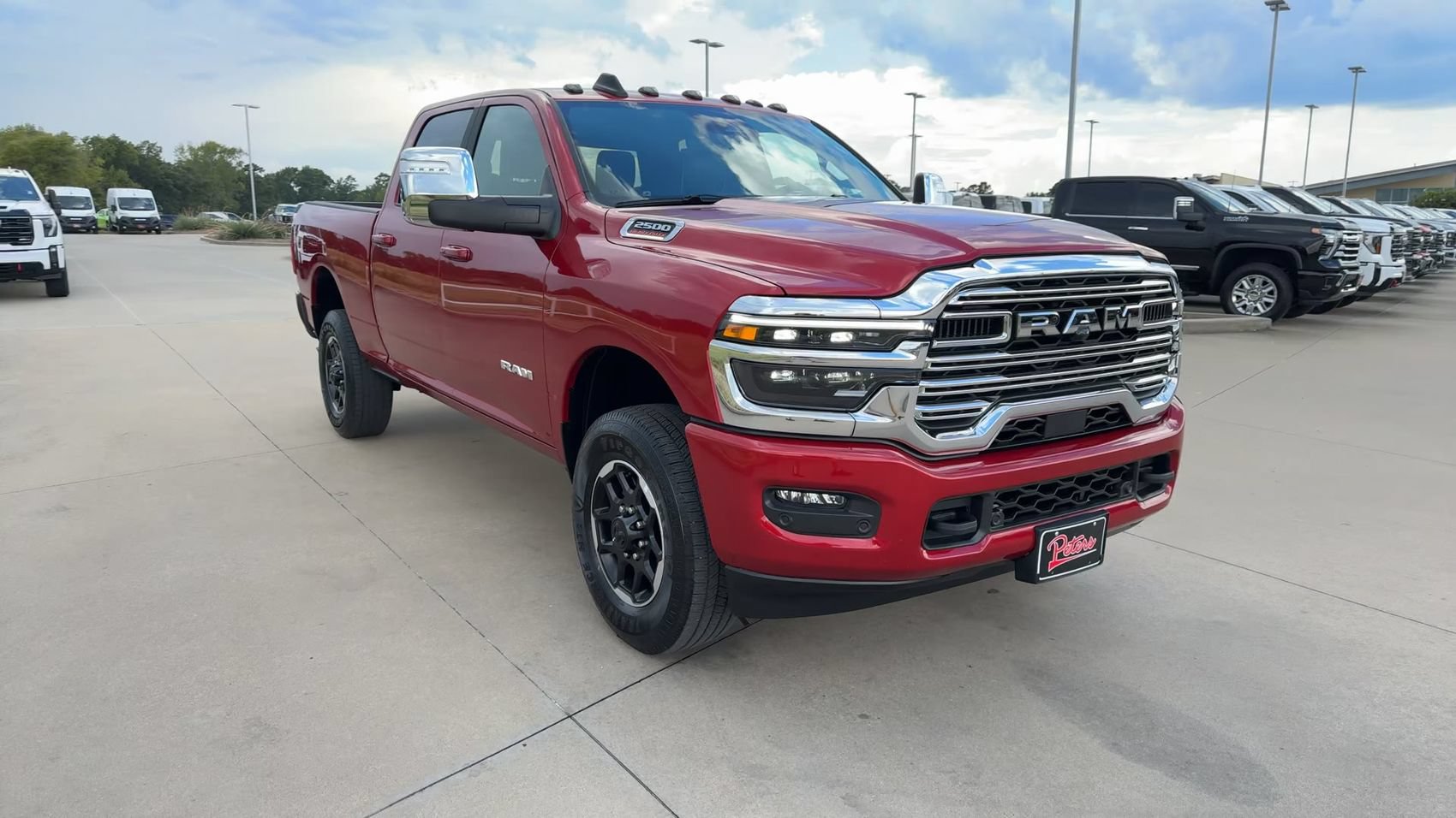Used 2026 RAM 2500 Laramie AWD/4WD image 3