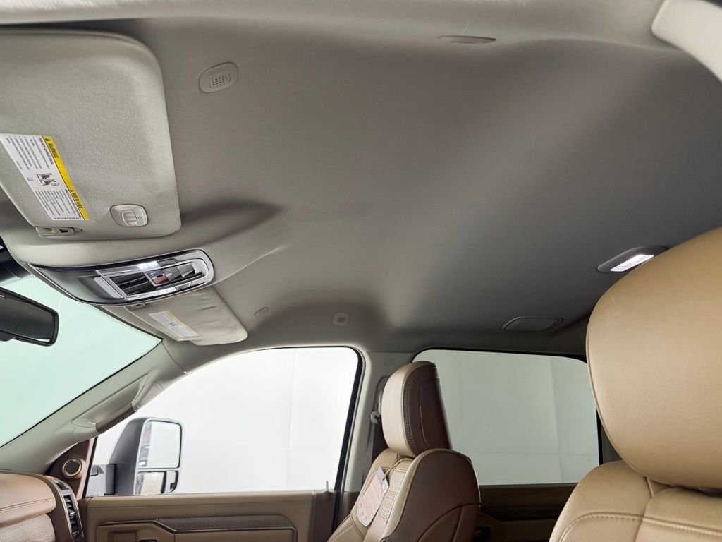 Used 2024 RAM 2500 Limited w/ Towing Technology Group image 26