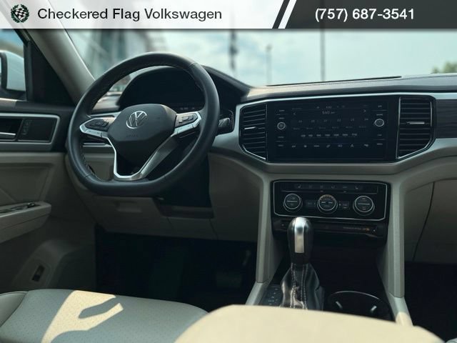 Used 2023 Volkswagen Atlas SE w/ Black Wheel Package AWD/4WD image 29