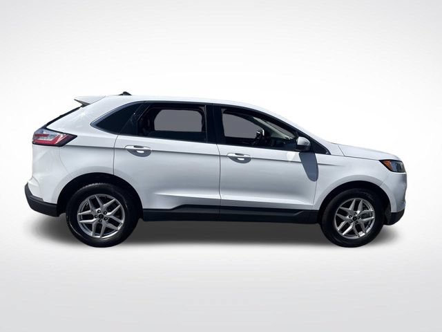 Used 2024 Ford Edge SEL AWD/4WD image 9