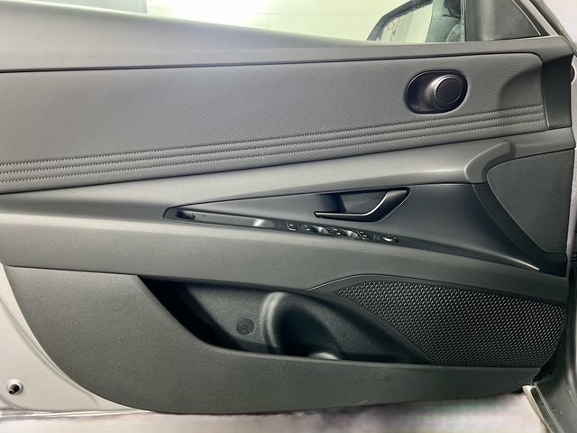 Used 2026 Hyundai Elantra SEL Sport Premium FWD image 13