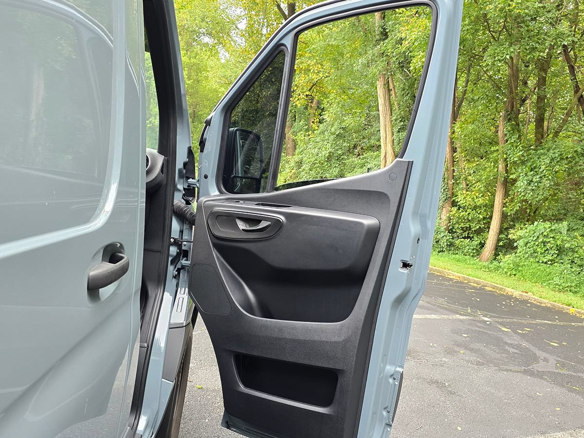 Used 2026 Mercedes-Benz Sprinter 2500 image 18