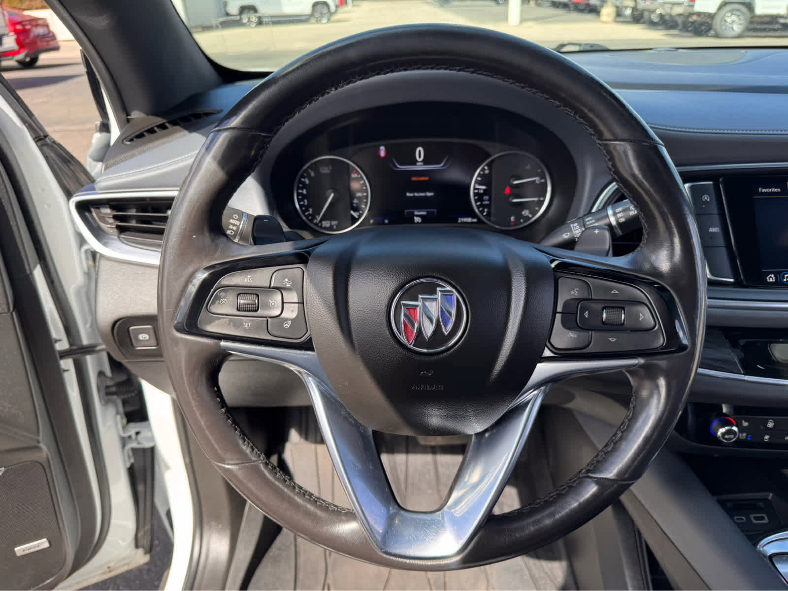 Used 2022 Buick Enclave Premium w/ Experience Buick Package image 17