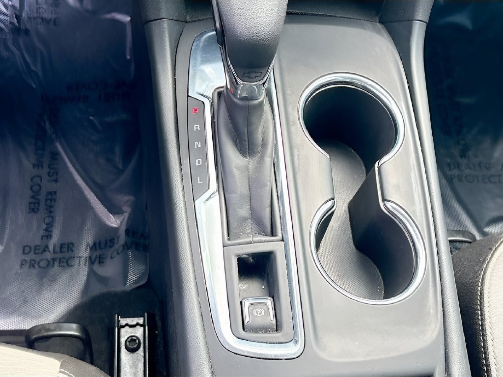 Used 2024 Chevrolet Equinox LS FWD image 16