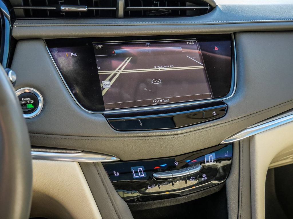 Used 2017 Cadillac XT5 Luxury w/ Driver Awareness Package FWD image 54