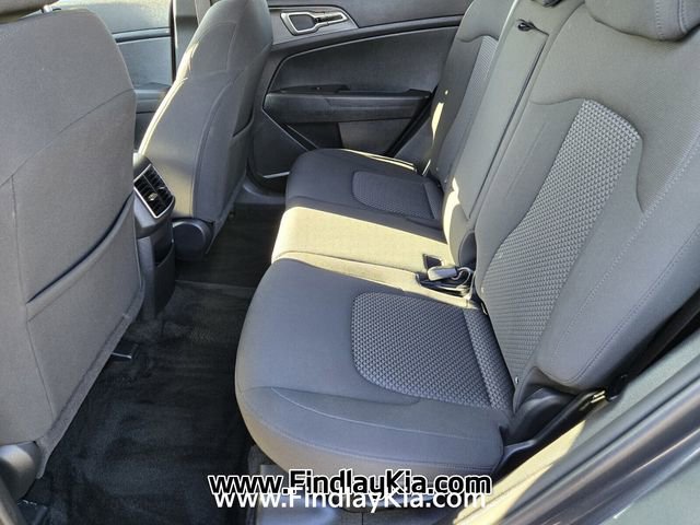 Certified 2025 Kia Sportage LX image 13