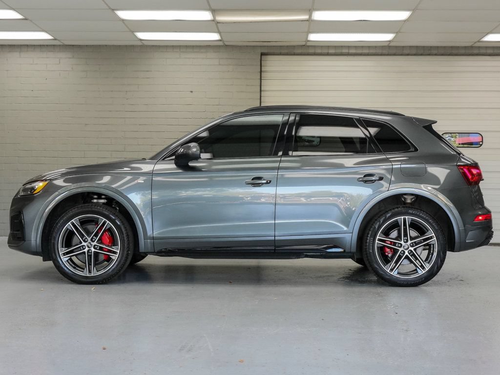 Used 2024 Audi Q5 e Premium Plus w/ Premium Plus Package AWD/4WD image 4