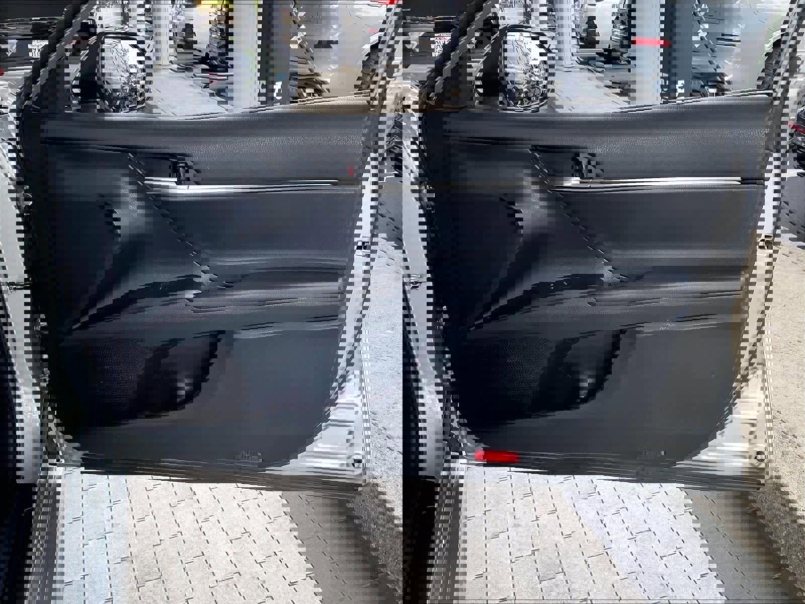 Used 2021 Toyota Camry SE FWD image 24