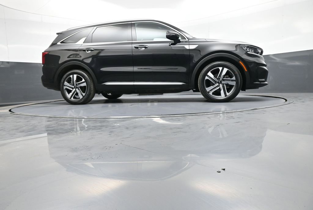 Certified 2023 Kia Sorento EX image 31