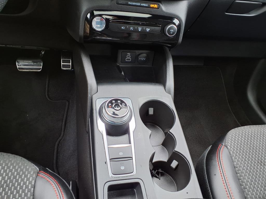 Used 2024 Ford Escape ST-Line Select w/ Tech Pack #2 image 17
