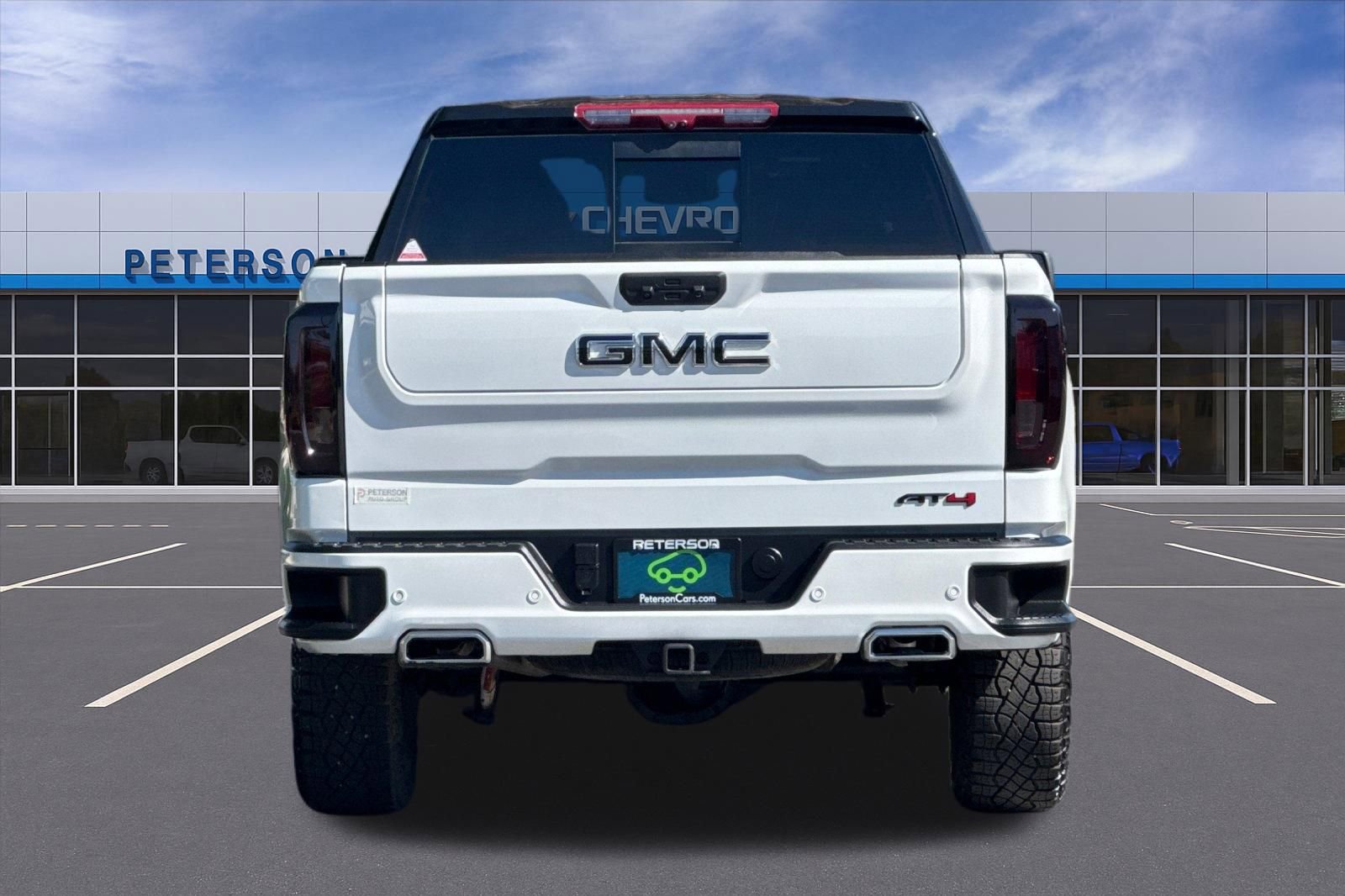 Certified 2024 GMC Sierra 1500 AT4 w/ Technology Package AWD/4WD image 5