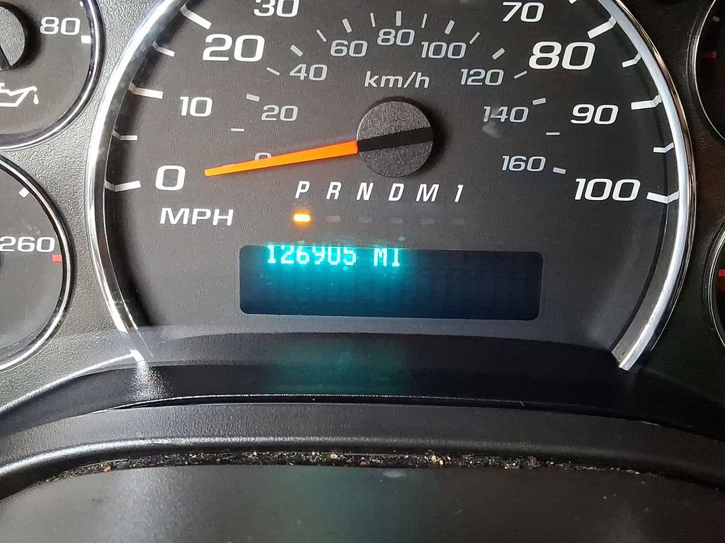 Used 2018 Chevrolet Express 3500 w/ Driver Convenience Package image 21