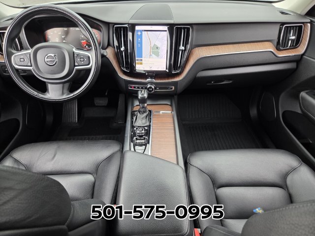 Used 2021 Volvo XC60 T5 Momentum w/ Protection Package Premier AWD/4WD image 15