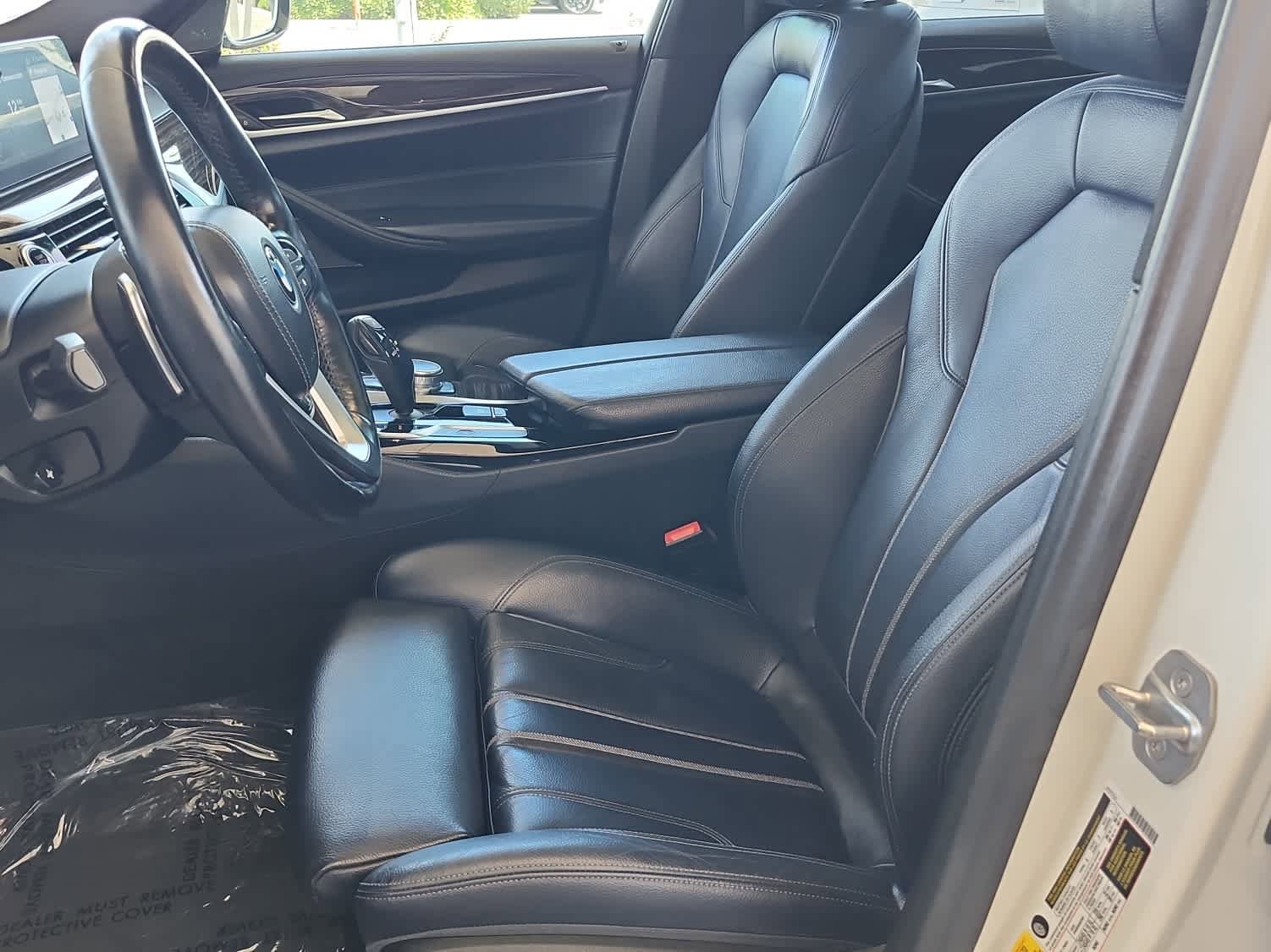 Used 2017 BMW 530i RWD image 16