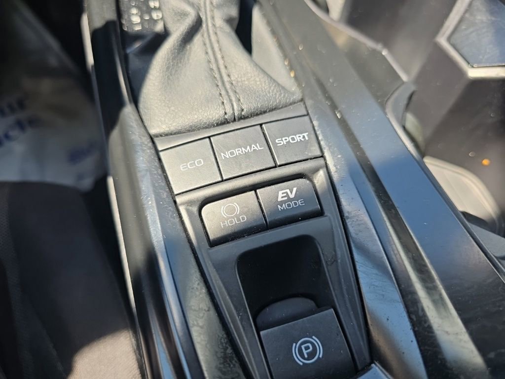 Used 2026 Toyota Camry LE image 28