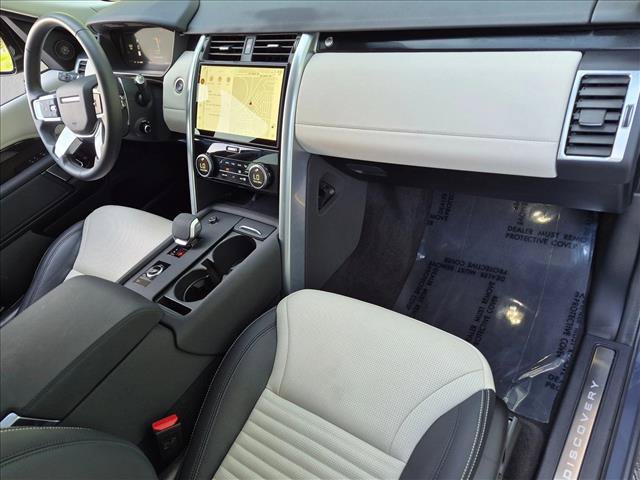 Certified 2025 Land Rover Discovery S AWD/4WD image 24