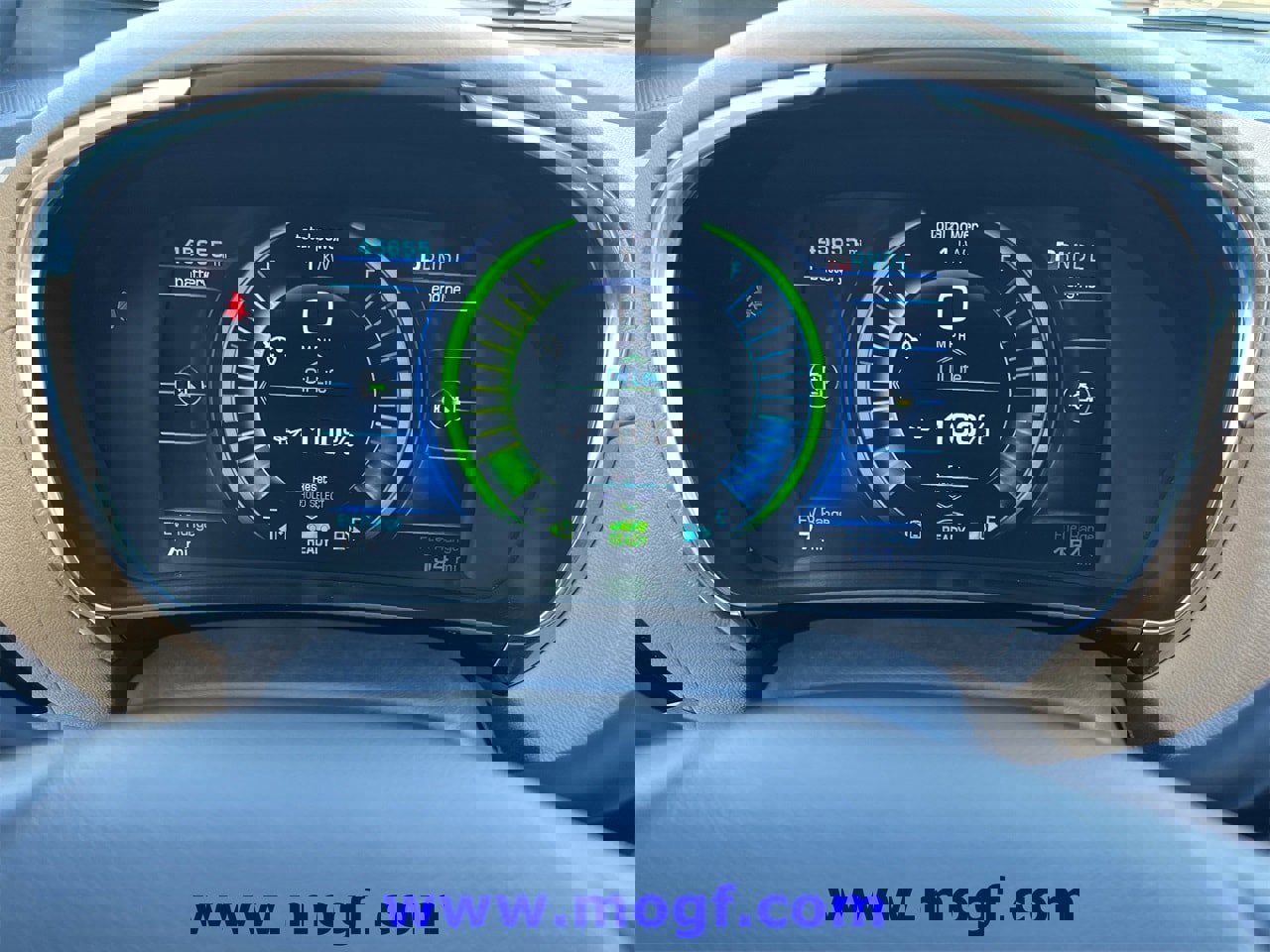 Used 2018 Chevrolet Volt Premier w/ Driver Confidence Package image 15