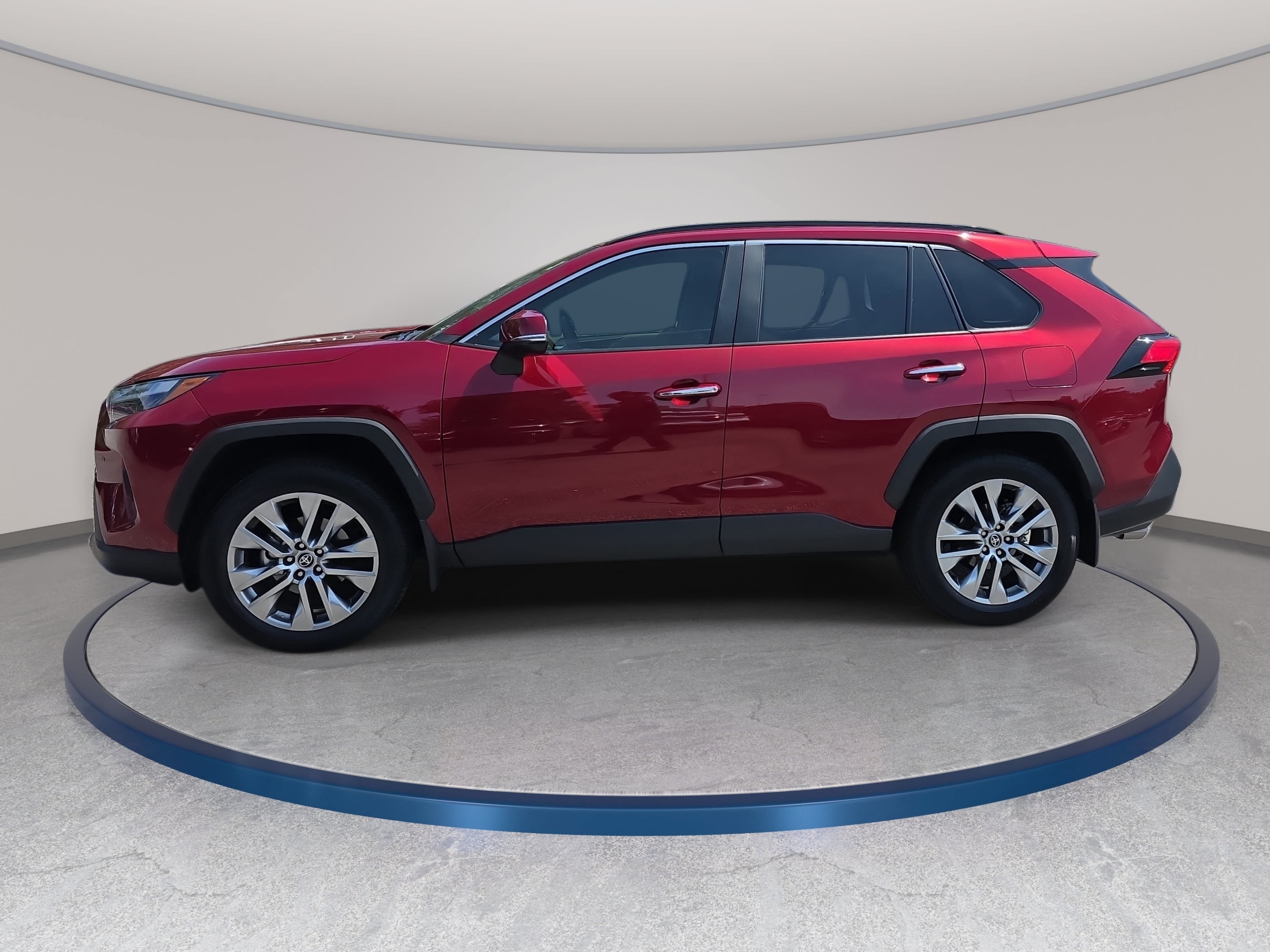 Used 2024 Toyota RAV4 Limited w/ Weather Package FWD image 8