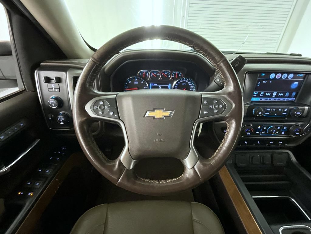 Used 2018 Chevrolet Silverado 1500 LTZ w/ Sport Package AWD/4WD image 11