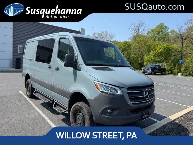 Used 2024 Mercedes-Benz Sprinter 2500 image 1