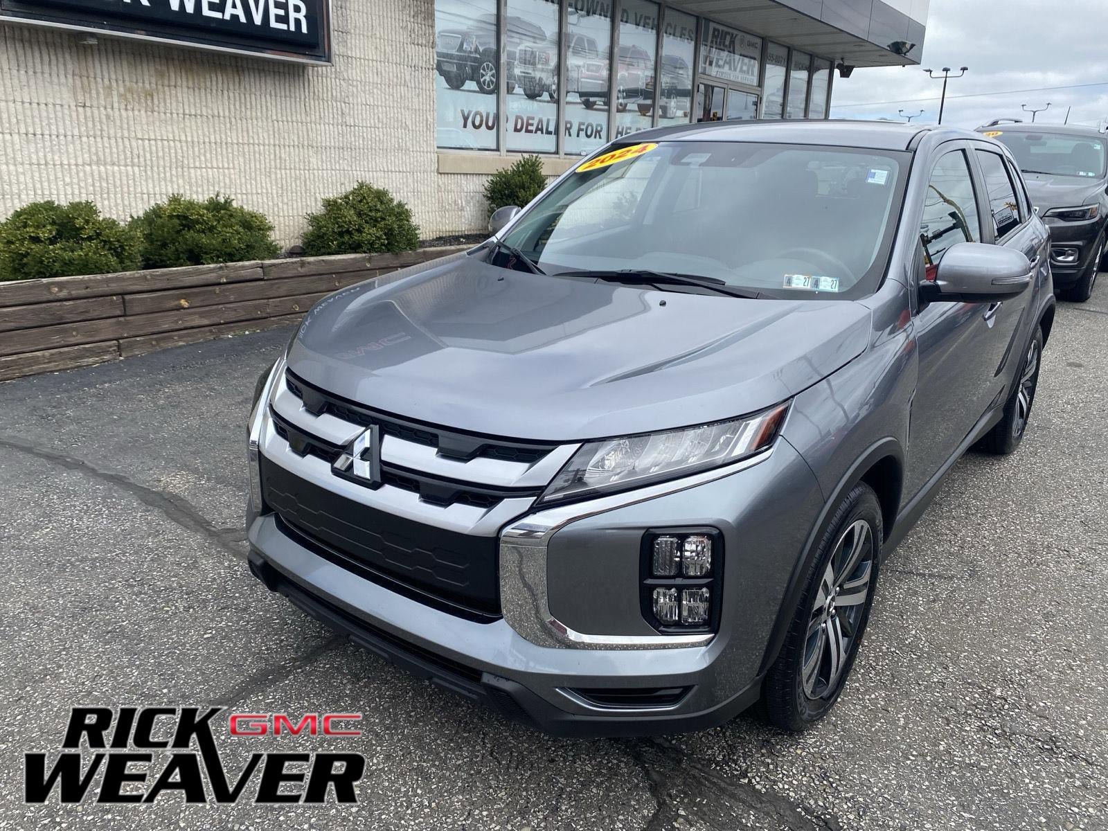 Used 2024 Mitsubishi Outlander Sport AWD image 1