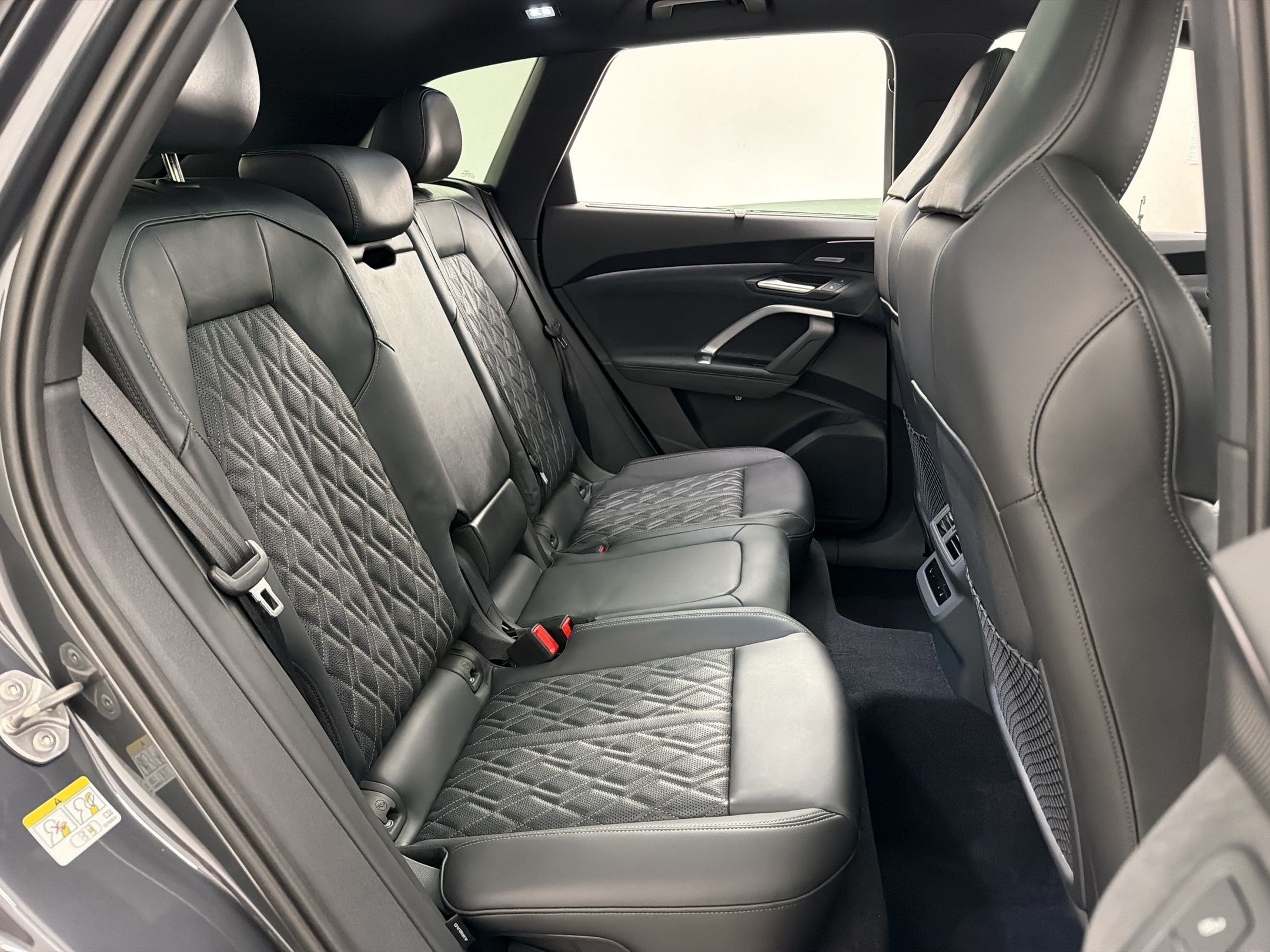 New 2026 Audi SQ5 Prestige AWD/4WD image 30
